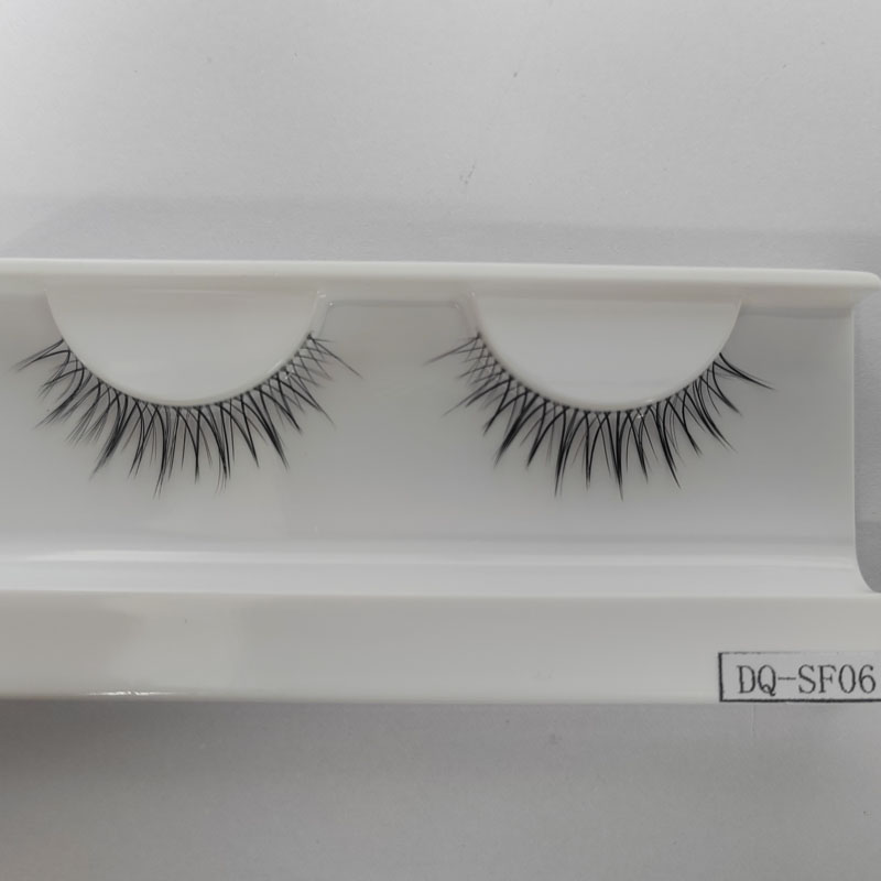 Quais cílios postiços são bons para olhos sensíveis?